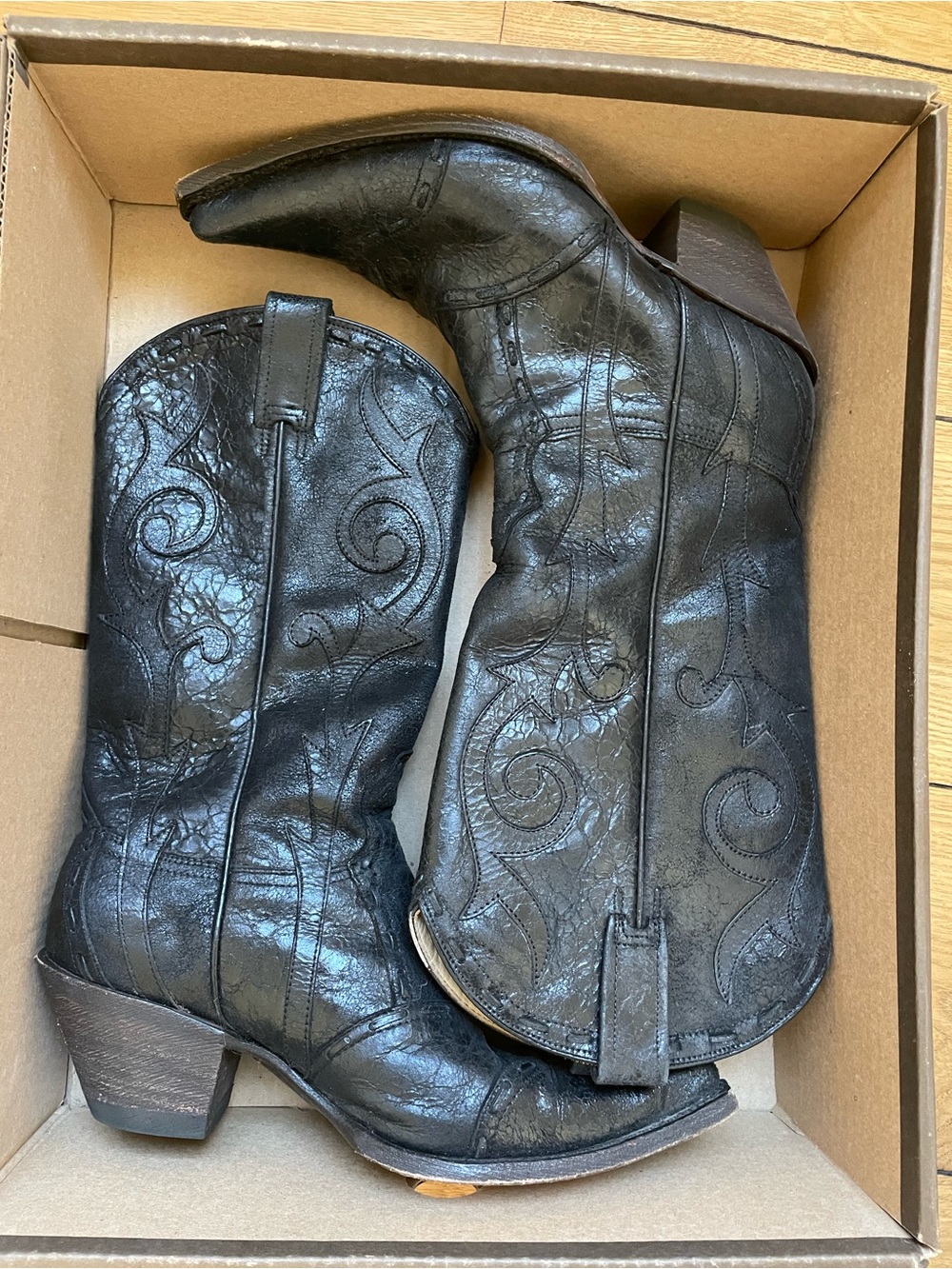 Stetson Black Leather Western Boots with Embroidered Stitching